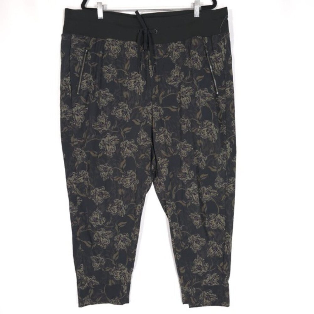 NWOT ATHLETA Terra‎ Firma Olive Size 22 Trekkie North Printed Jogger UPF